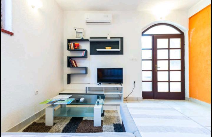 Apartments Marinka บีโอกราดนาโมรู ภายนอก รูปภาพ