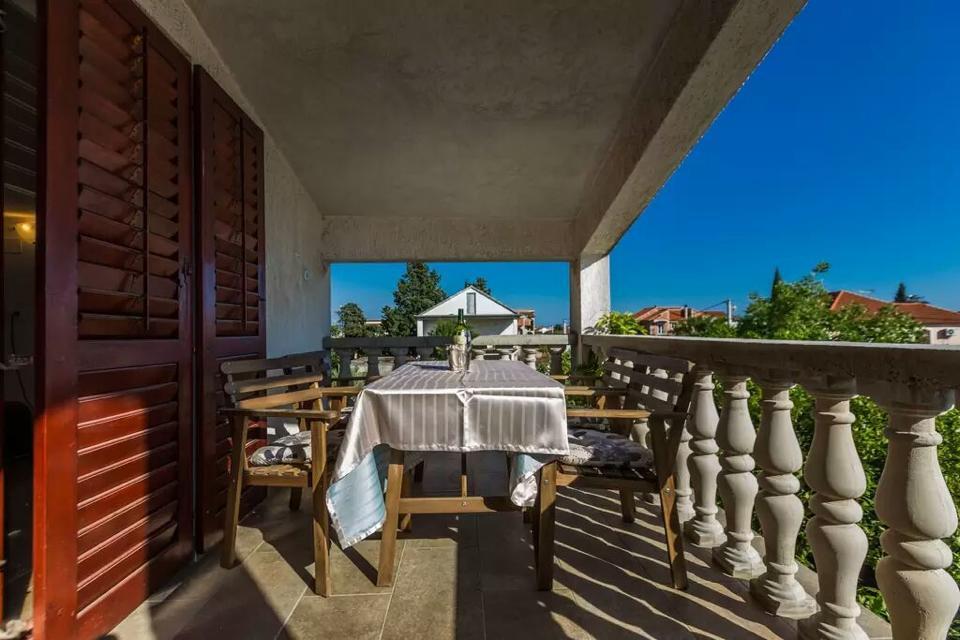 Apartments Marinka บีโอกราดนาโมรู ภายนอก รูปภาพ